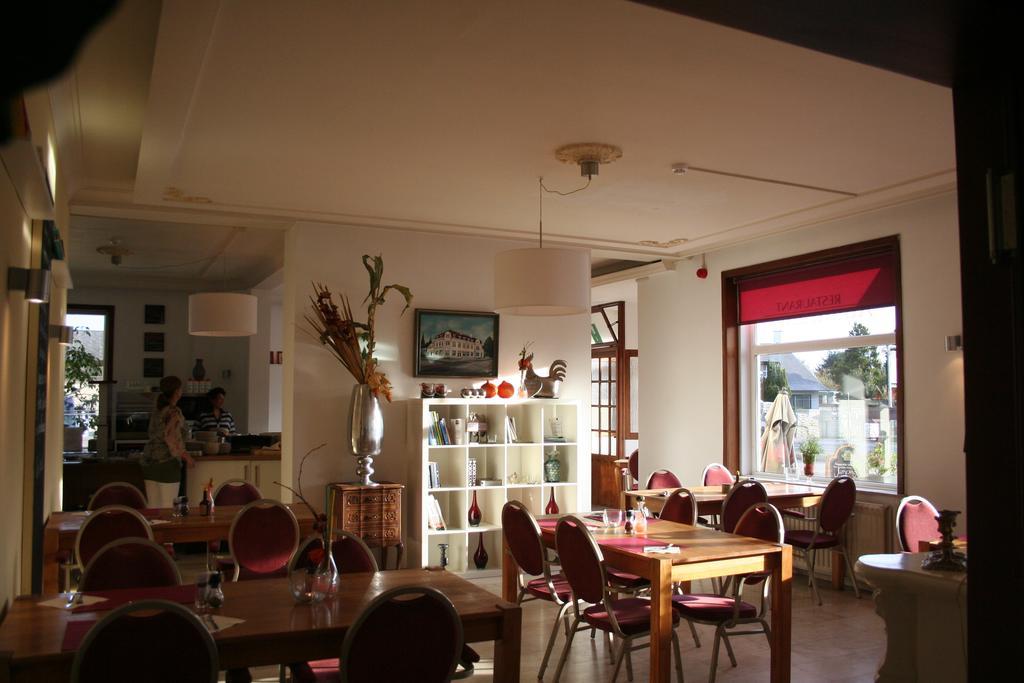 Hotel Admiraal Lanaken Zewnętrze zdjęcie